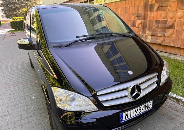 Mercedes-Benz Viano cena 109900 przebieg: 225900, rok produkcji 2013 z Bobowa małe 301